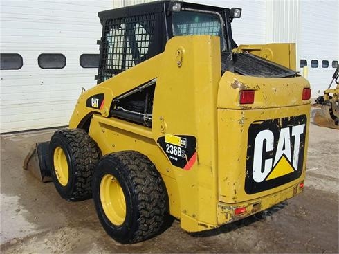 Minicargadores Caterpillar 236B  de medio uso en venta Ref.: 1364250882140139 No. 3