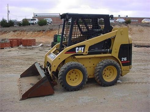 Miniloaders Caterpillar 216