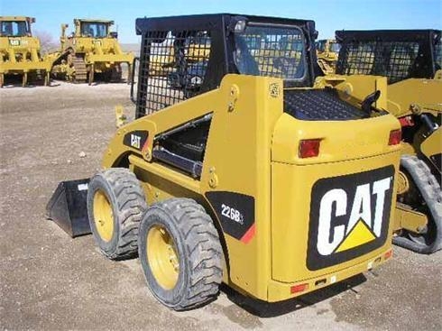 Minicargadores Caterpillar 216  de segunda mano Ref.: 1364404643522933 No. 2