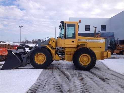 Cargadoras Sobre Ruedas Volvo L70C  de bajo costo Ref.: 1364515024342699 No. 3