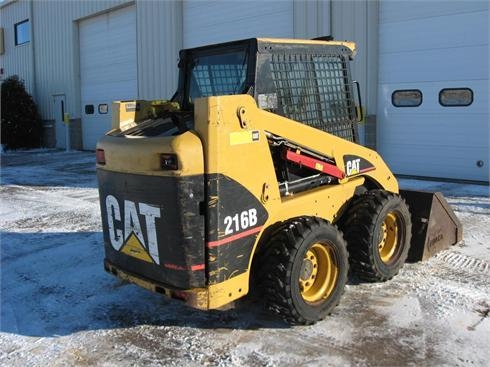 Minicargadores Caterpillar 216B