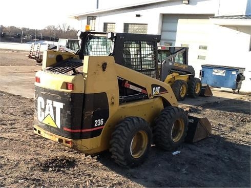 Minicargadores Caterpillar 236  en venta, usada Ref.: 1364845628204025 No. 4