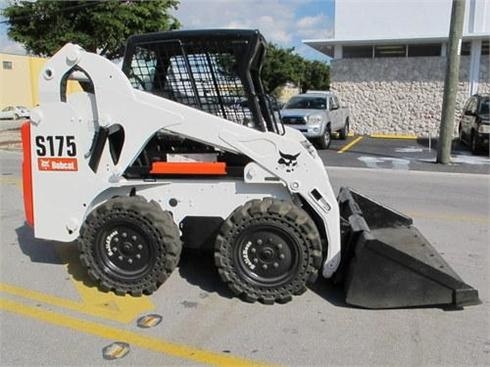 Minicargadores Bobcat S175  en venta Ref.: 1364945740858036 No. 4