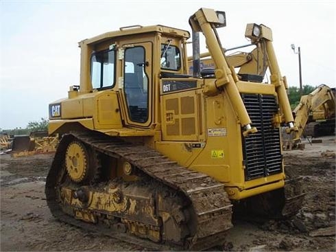 Tractores Sobre Orugas Caterpillar D6T  usada a buen precio Ref.: 1364948450896078 No. 2