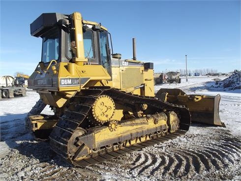 Tractores Sobre Orugas Caterpillar D6M  en venta Ref.: 1364949806380188 No. 4