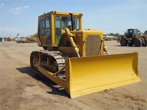 Tractores Sobre Orugas Caterpillar D6C  en venta Ref.: 1365021863333482 No. 3