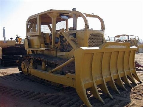 Dozers/tracks Caterpillar D7F