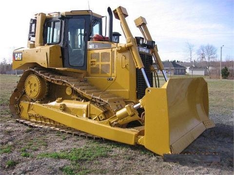 Dozers/tracks Caterpillar D6T