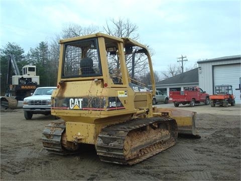 Tractores Sobre Orugas Caterpillar D4G  en buenas condiciones Ref.: 1365442716804529 No. 2