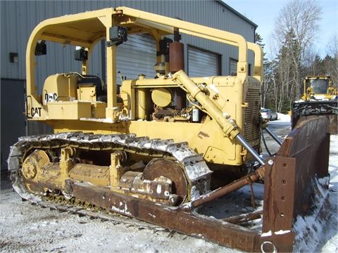 Dozers/tracks Caterpillar D6C