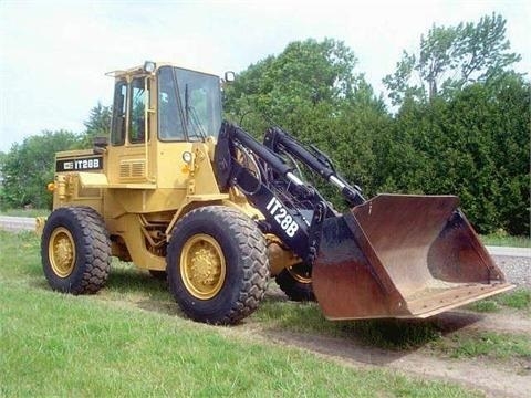 Wheel Loaders Caterpillar IT28B