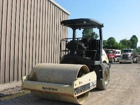 Compactadora Vibratoria Ingersoll-rand SD77DX  usada Ref.: 1367278543757335 No. 4