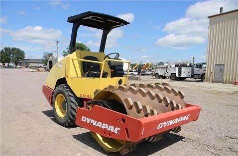 Compactadora Vibratoria Dynapac CA144  usada Ref.: 1367686138485600 No. 4