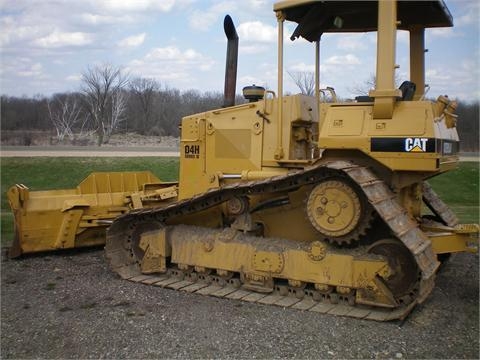 Dozers/tracks Caterpillar D4H