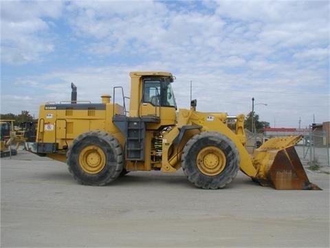 Cargadoras Sobre Ruedas Komatsu WA600  en venta, usada Ref.: 1368129638256175 No. 2