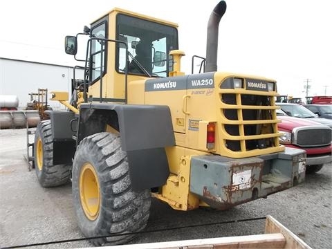 Cargadoras Sobre Ruedas Komatsu WA250  en buenas condiciones Ref.: 1368203121198310 No. 2