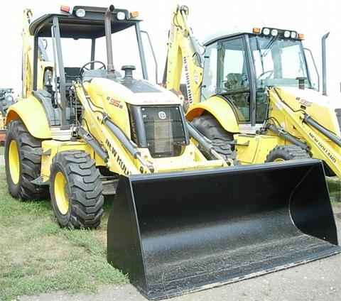 Retroexcavadoras New Holland B95  en venta, usada Ref.: 1368809156169793 No. 2