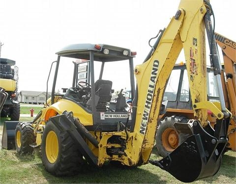 Retroexcavadoras New Holland B95  en venta, usada Ref.: 1368809156169793 No. 4