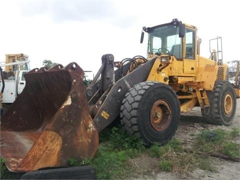 Cargadoras Sobre Ruedas Volvo L150E  en venta, usada Ref.: 1368904538477915 No. 3