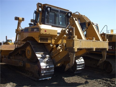 Tractores Sobre Orugas Caterpillar D7R  de segunda mano en venta Ref.: 1369327196654669 No. 2