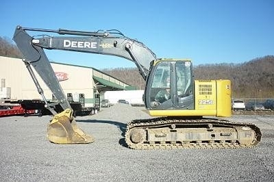 Excavadoras Hidraulicas Deere 225D