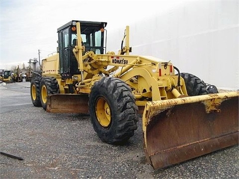 Motoconformadoras Komatsu GD650A  en venta Ref.: 1370016887688651 No. 3