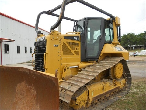 Tractores Sobre Orugas Caterpillar D6N  de medio uso en venta Ref.: 1370286571776663 No. 2