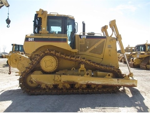 Tractores Sobre Orugas Caterpillar D8T