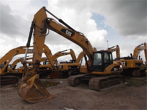 Excavadoras Hidraulicas Caterpillar 320DL  seminueva en venta Ref.: 1371753769580476 No. 4