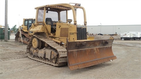 Dozers/tracks Caterpillar D5H