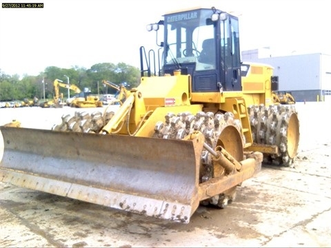 Compactadoras Suelos Y Rellenos Caterpillar 815F  de bajo costo Ref.: 1372354290702396 No. 2