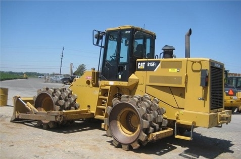 Compactadoras Suelos Y Rellenos Caterpillar 815F  importada en bu Ref.: 1372359008548538 No. 2