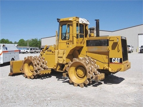 Compactadoras Suelos Y Rellenos Caterpillar 815B  en venta Ref.: 1372430675099288 No. 2