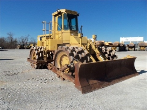 Soil Compactors Caterpillar 825C