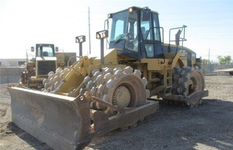 Compactadoras Suelos Y Rellenos Caterpillar 825G  seminueva en ve Ref.: 1372459315238640 No. 2