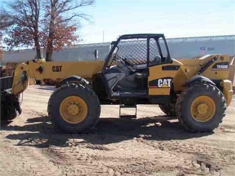 Montacargas Caterpillar TH460B  en optimas condiciones Ref.: 1372709325368827 No. 2