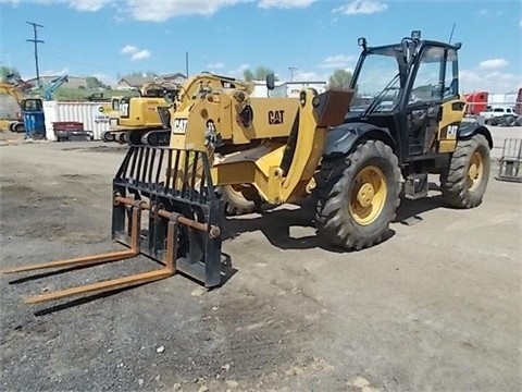 Montacargas Caterpillar TH460B  en buenas condiciones Ref.: 1372713398587272 No. 3