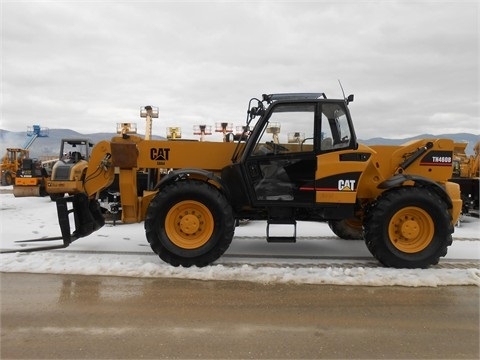 Telehandler Caterpillar TH460B