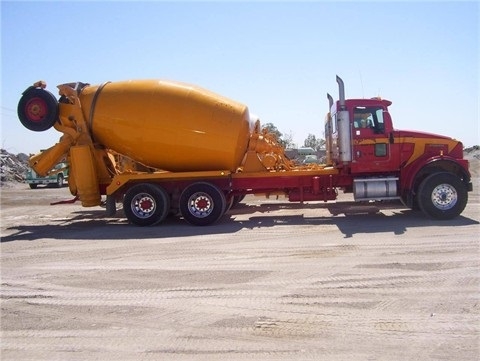 Mixers Concrete Kenworth W900