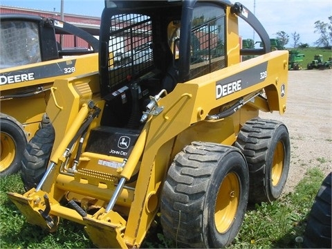 Miniloaders Deere 328