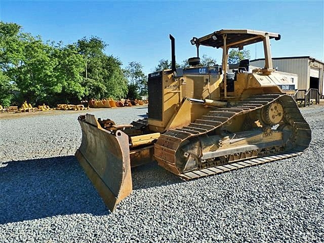 Dozers/tracks Caterpillar D6M