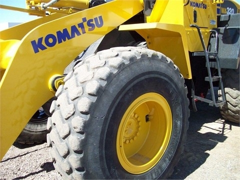 Cargadoras Sobre Ruedas Komatsu WA320  seminueva Ref.: 1374187211538442 No. 3