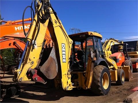 Backhoe Loaders Deere 710G