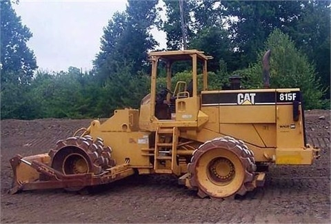 Compactadoras Suelos Y Rellenos Caterpillar 815F