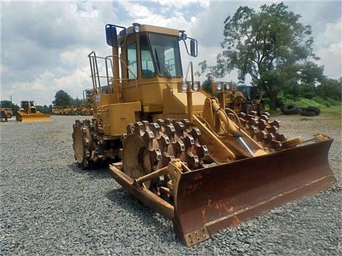 Soil Compactors Caterpillar 815B