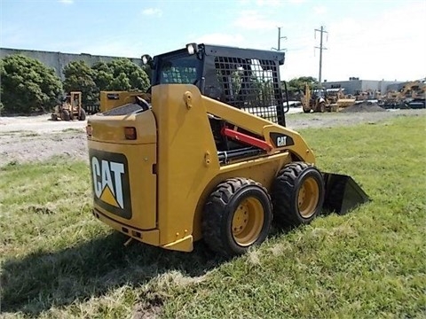 Minicargadores Caterpillar 226B  seminueva en venta Ref.: 1375213326479149 No. 2