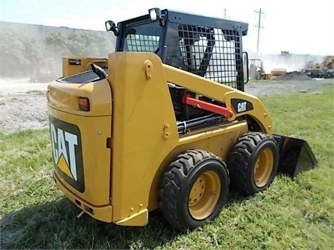 Minicargadores Caterpillar 226B  en buenas condiciones Ref.: 1375213468342725 No. 2