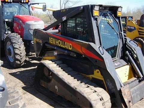 Minicargadores New Holland L185  de segunda mano Ref.: 1375556891264277 No. 3