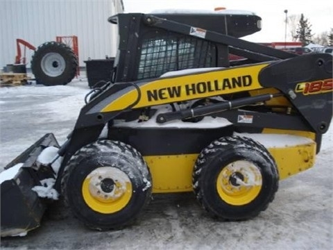 Minicargadores New Holland L185  usada a la venta Ref.: 1375621970280760 No. 3