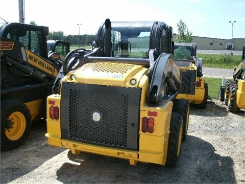 Minicargadores New Holland L218  usada en buen estado Ref.: 1375798456051368 No. 2